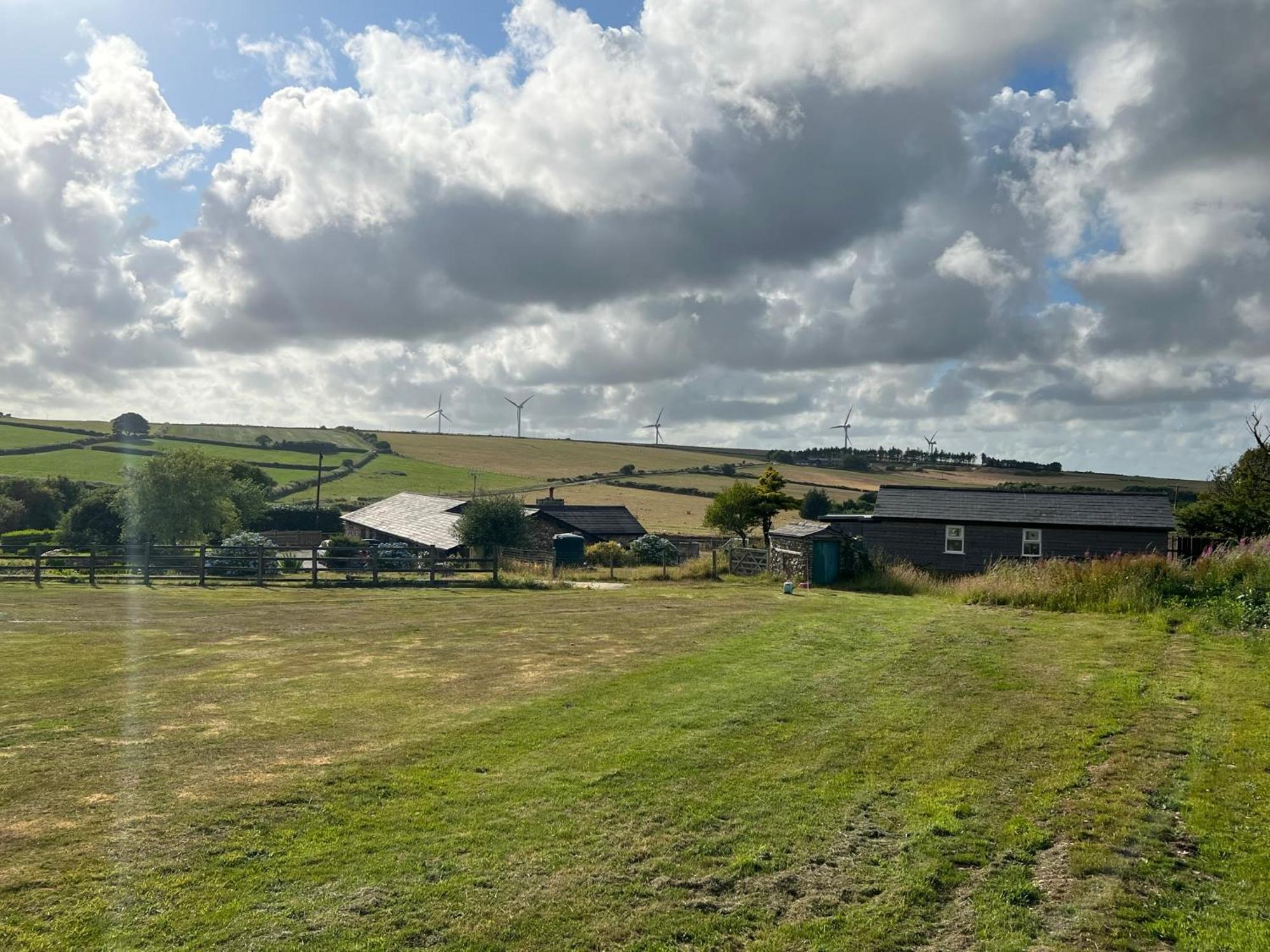 Toms Hut And Robins Rest Shepherd Huts Near וויידברידג' מראה חיצוני תמונה